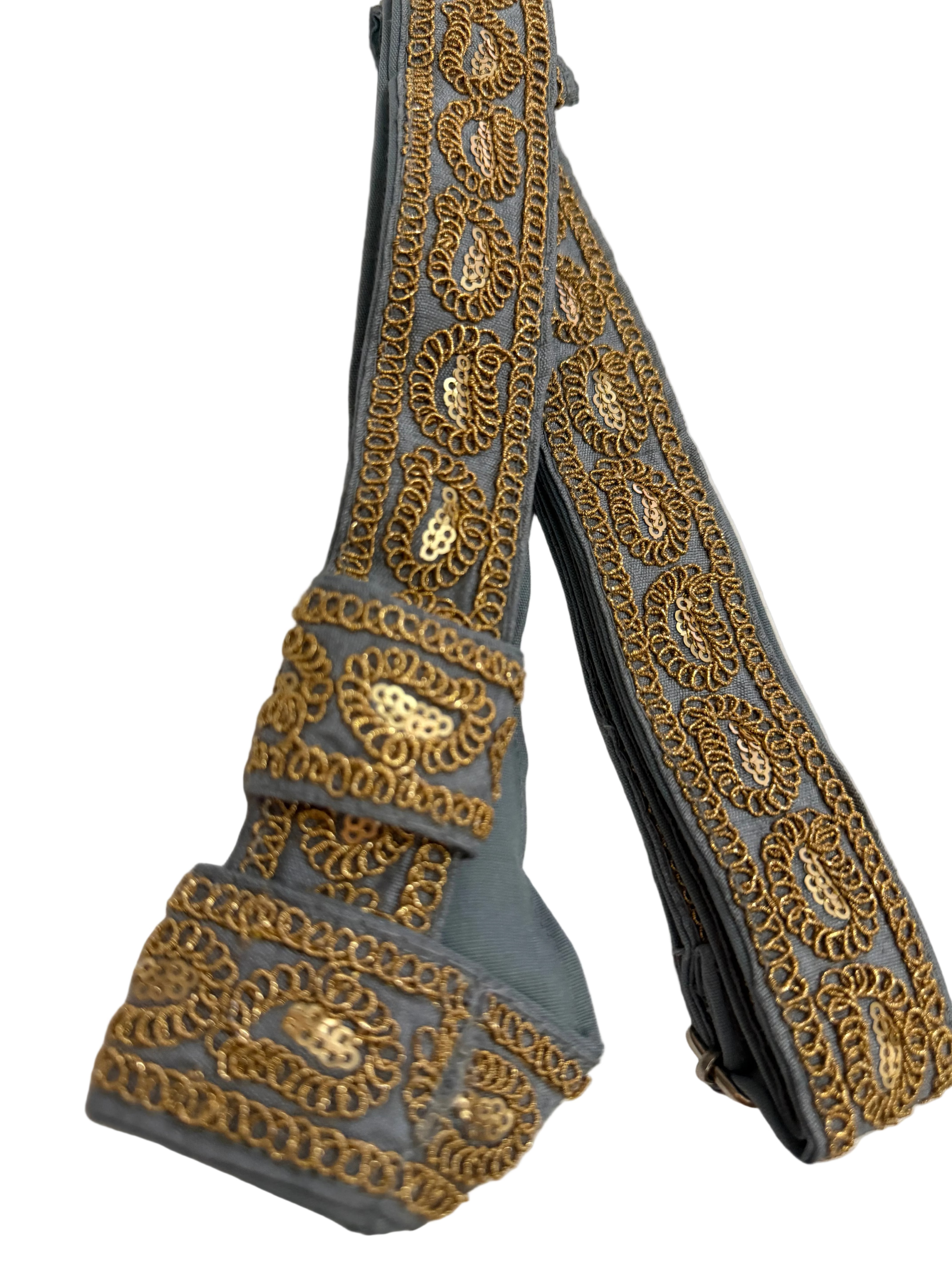 Grey and Gold Gatra