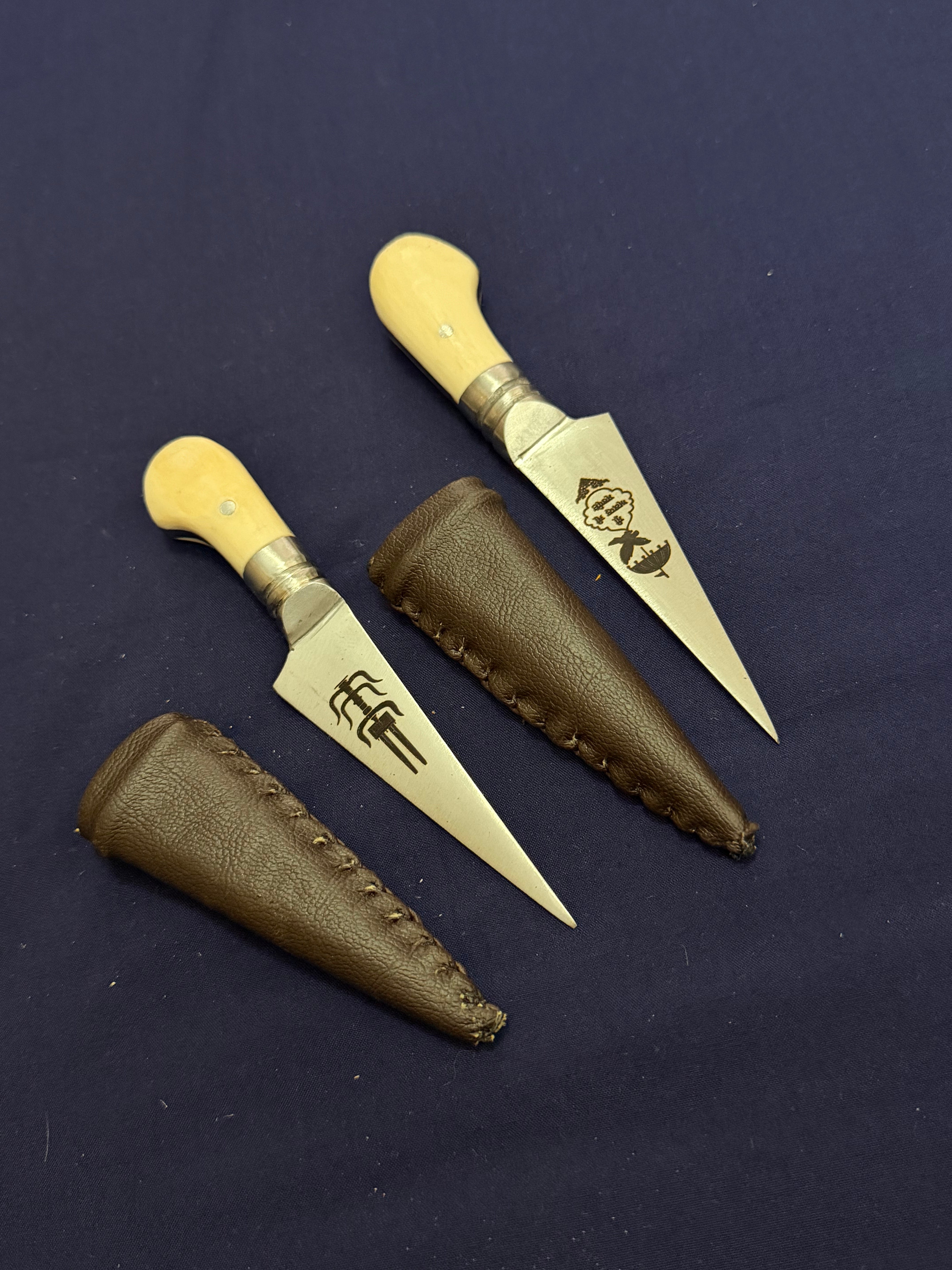 6" Brown Pesh Kabz