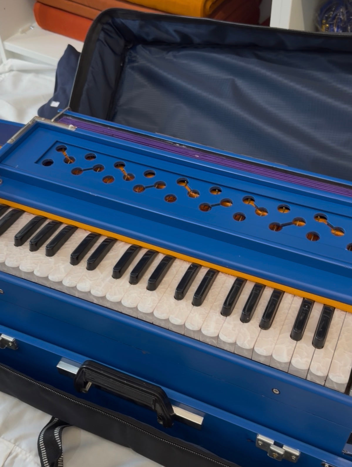 Blue Harmonium