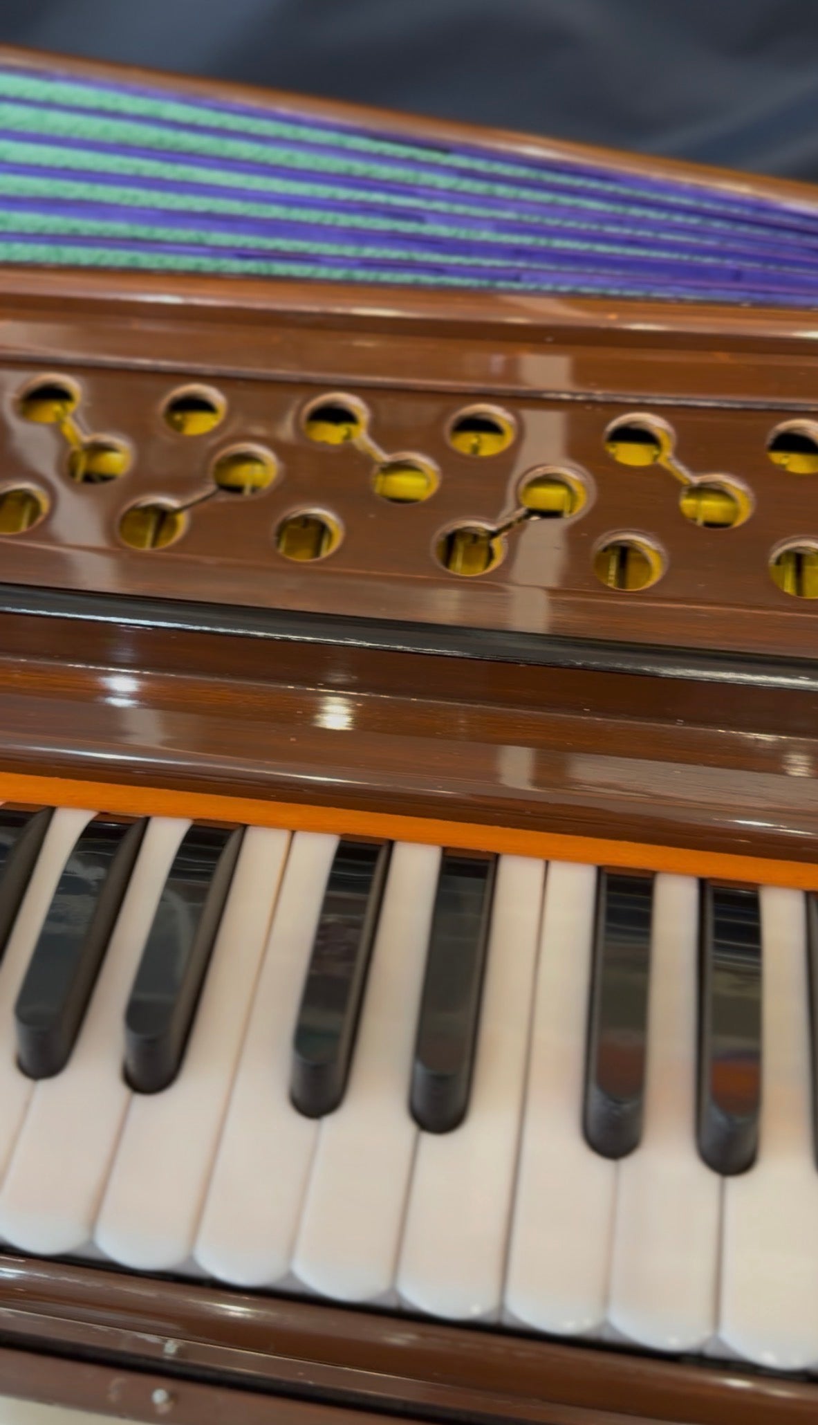 Brown Harmonium