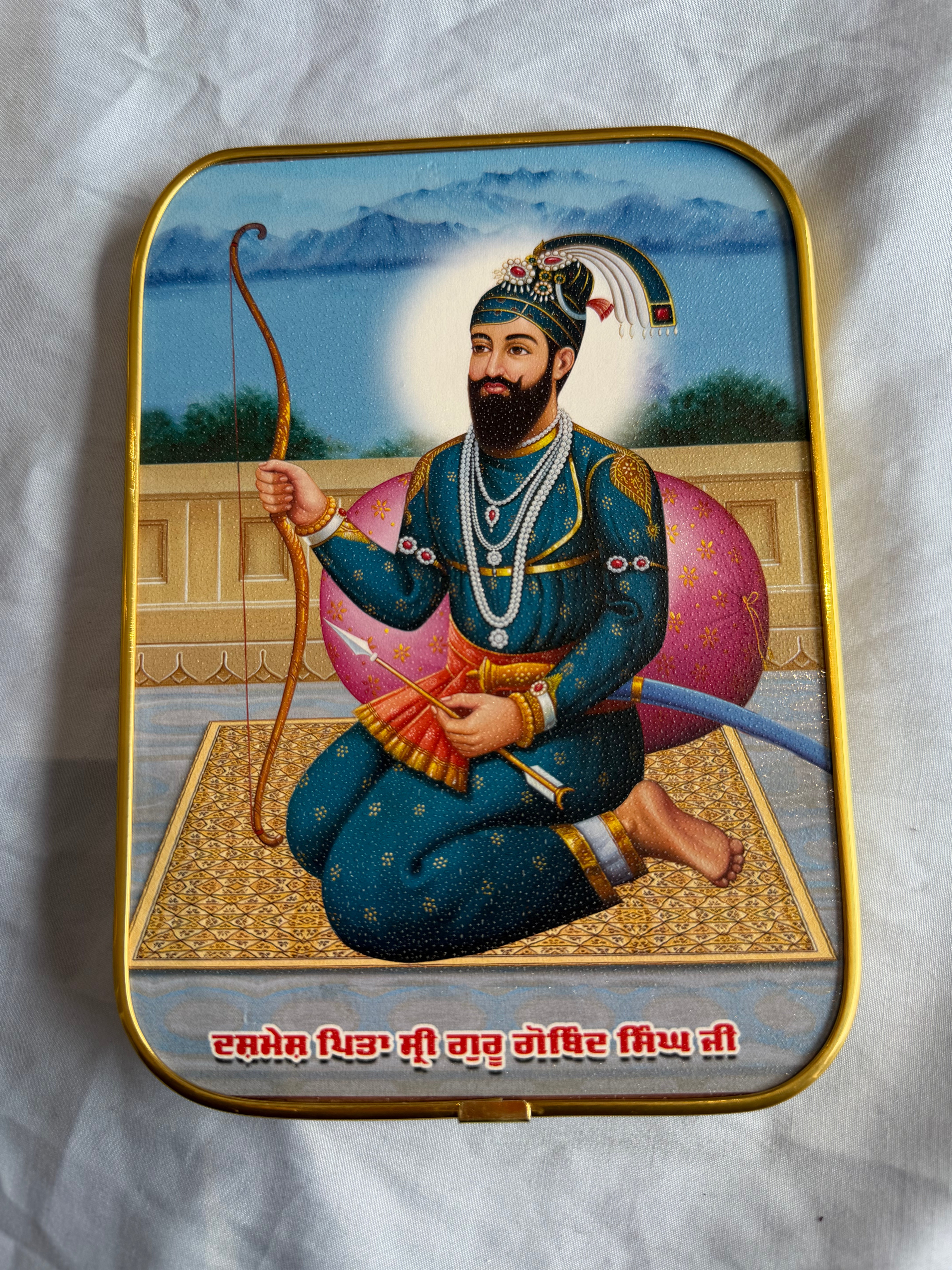 Dashmesh Pita Frame with stand