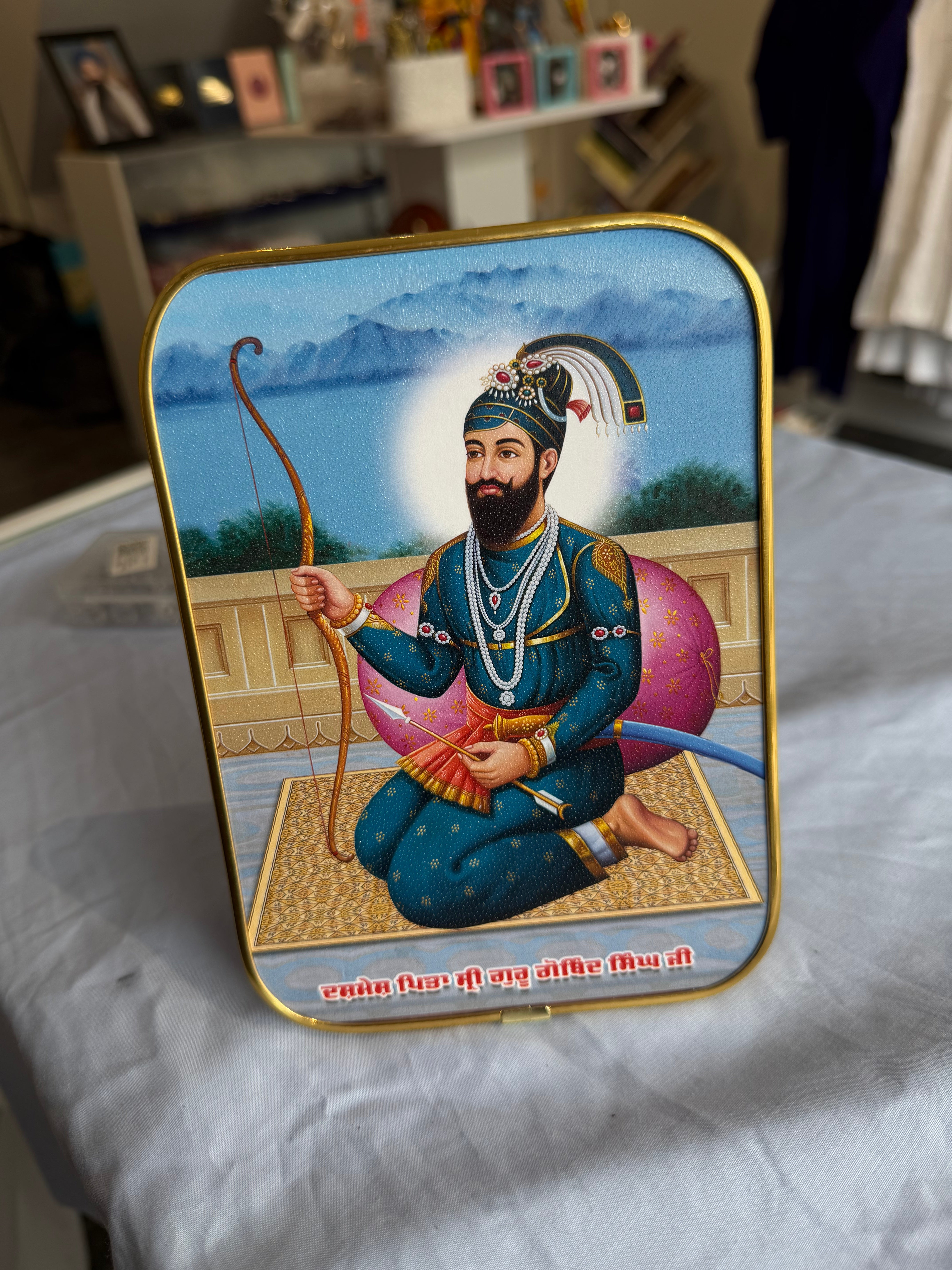 Dashmesh Pita Frame with stand