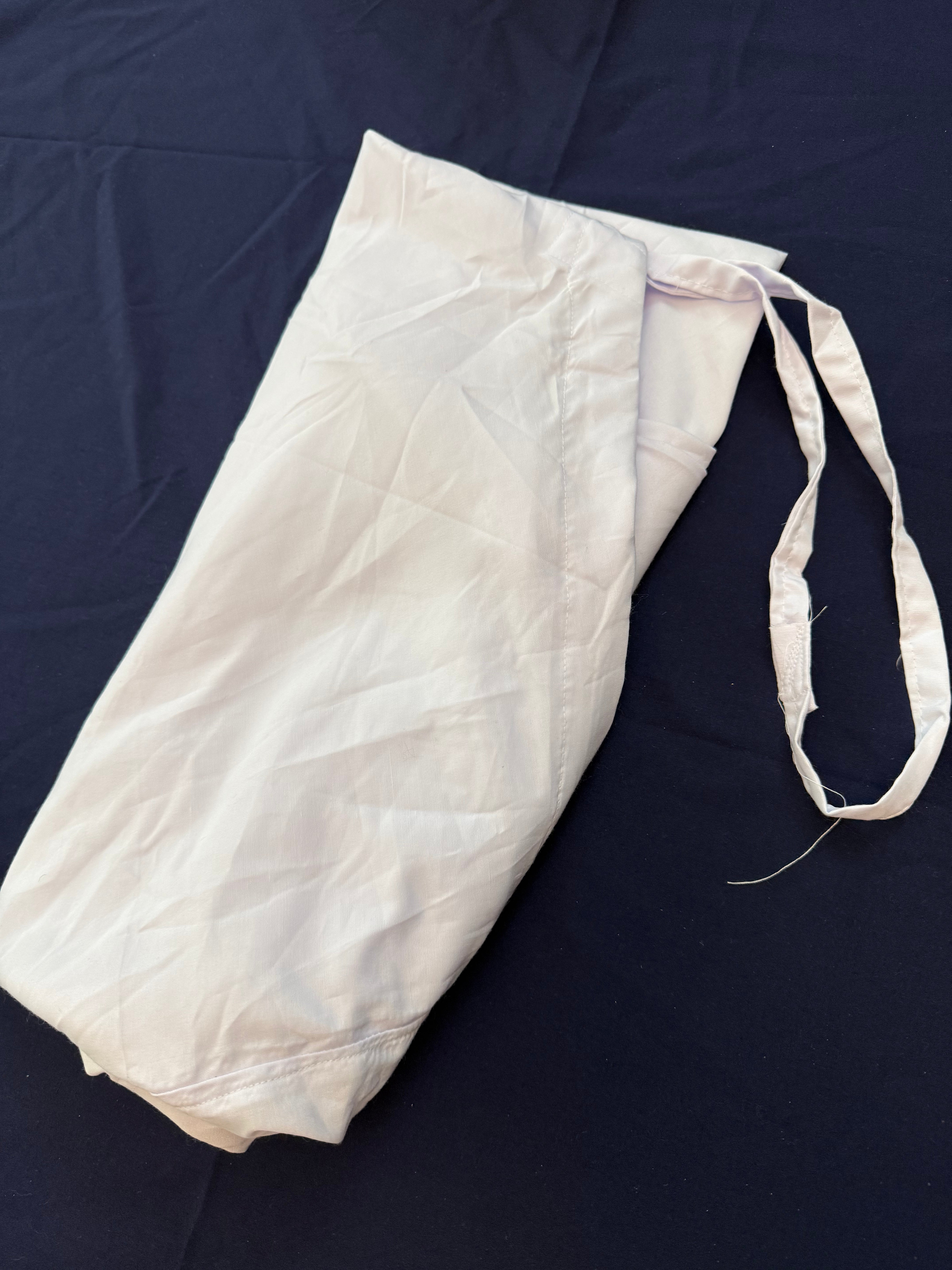 Off white coloured Kashera