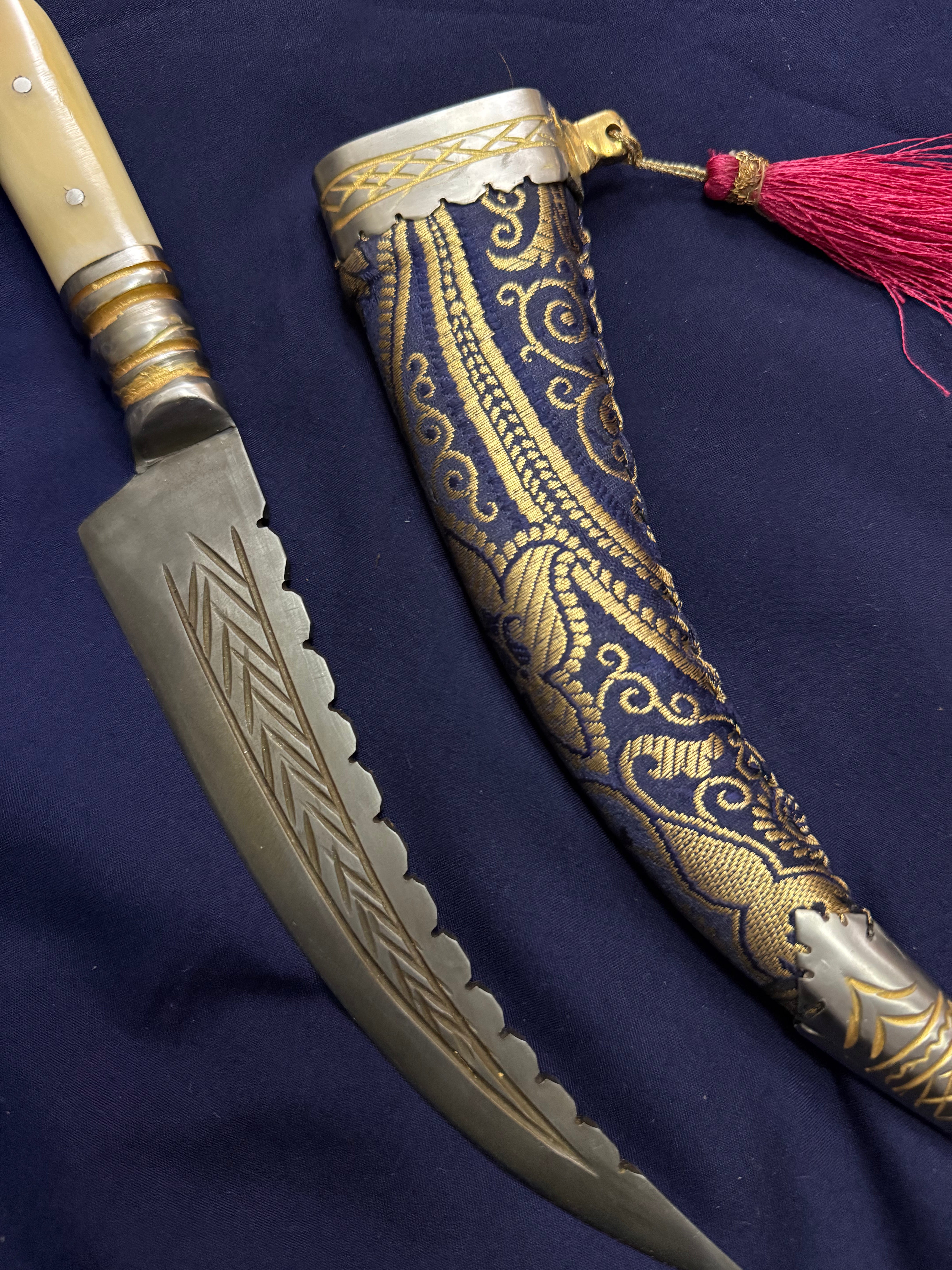 12" Curved Kirpan Blue Pattern